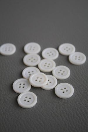 Mussel Shell Buttons | White 16MM