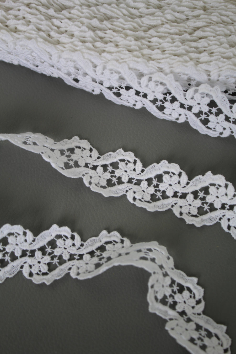 #47 Archival Venetian Lace - 3cm | White Swirl