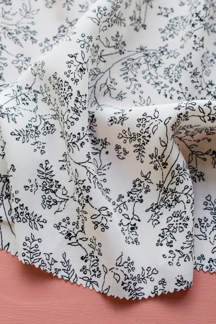 Bonnie - Printed Viscose | Dalmation