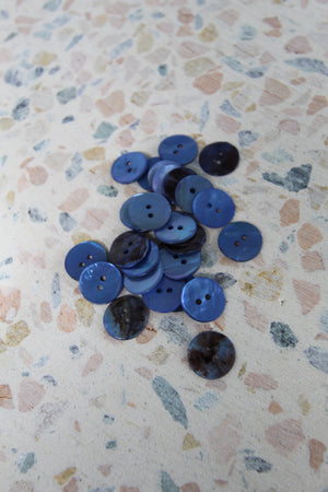 Dyed Agoya Shell Buttons | Cornflower 16MM